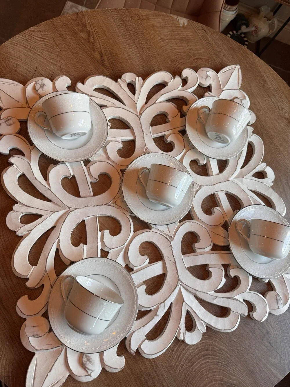 Nortake Whitescapes White Cliff Platinum 5 Pc Coffee Tea Cup With Saucers